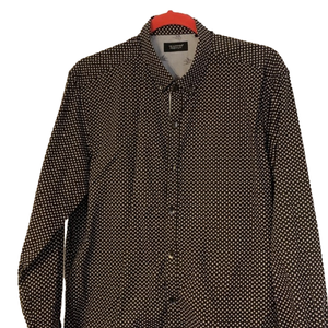 7 Diamonds premium. Size large, men’s button up dress shirt.